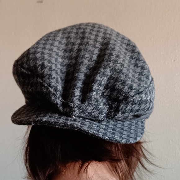 Vintage Gray Houndstooth Beret News Boy Hat, Peaky Blinders Cap Newsboy 50s 60s - Picture 2 of 10
